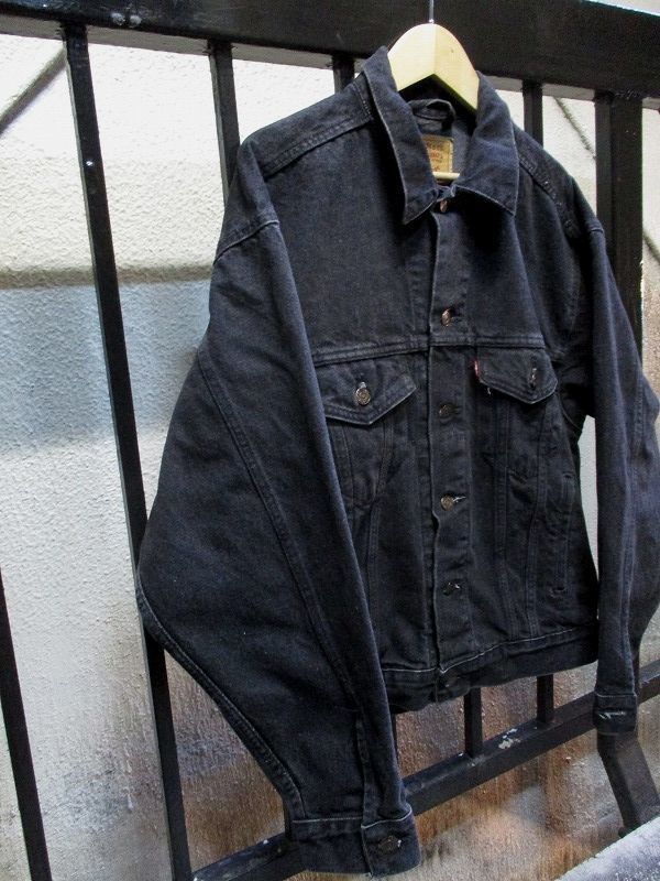 Levi's 70507-4159 black denim jacket: STEAL blog